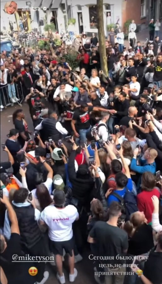 Boksarja je v Amsterdamu pričakala večstoglava množica. FOTO: Osebni Arhiv