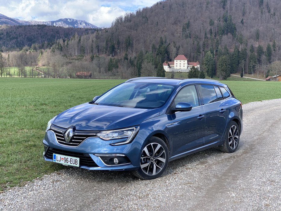 Fotografija: Renault megane grandtour je zanimiv nakup za družine in aktivne posameznike. FOTOgrafije: Blaž Kondža