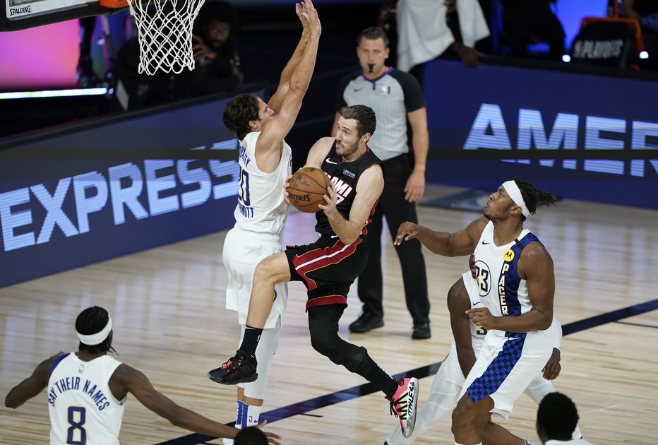 Fotografija: Goran Dragić (z žogo) je postal nesporni vodja sodobnega Miamija. FOTO: Ashley Landis/USA Today Sports