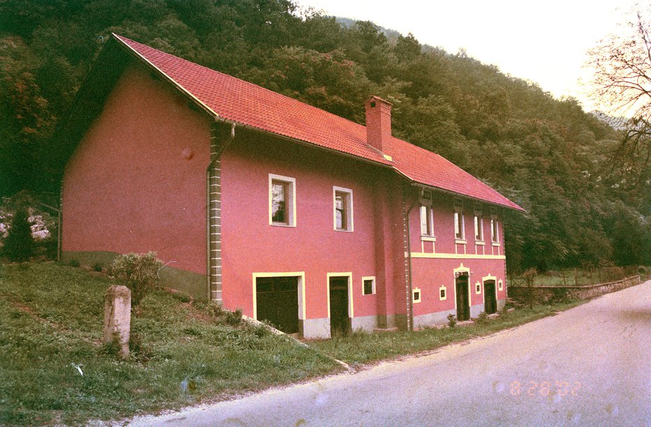 Fotografija: Sotelsko 31, kjer so našli truplo nemškega državljana. FOTO: Vojko Zakrajšek