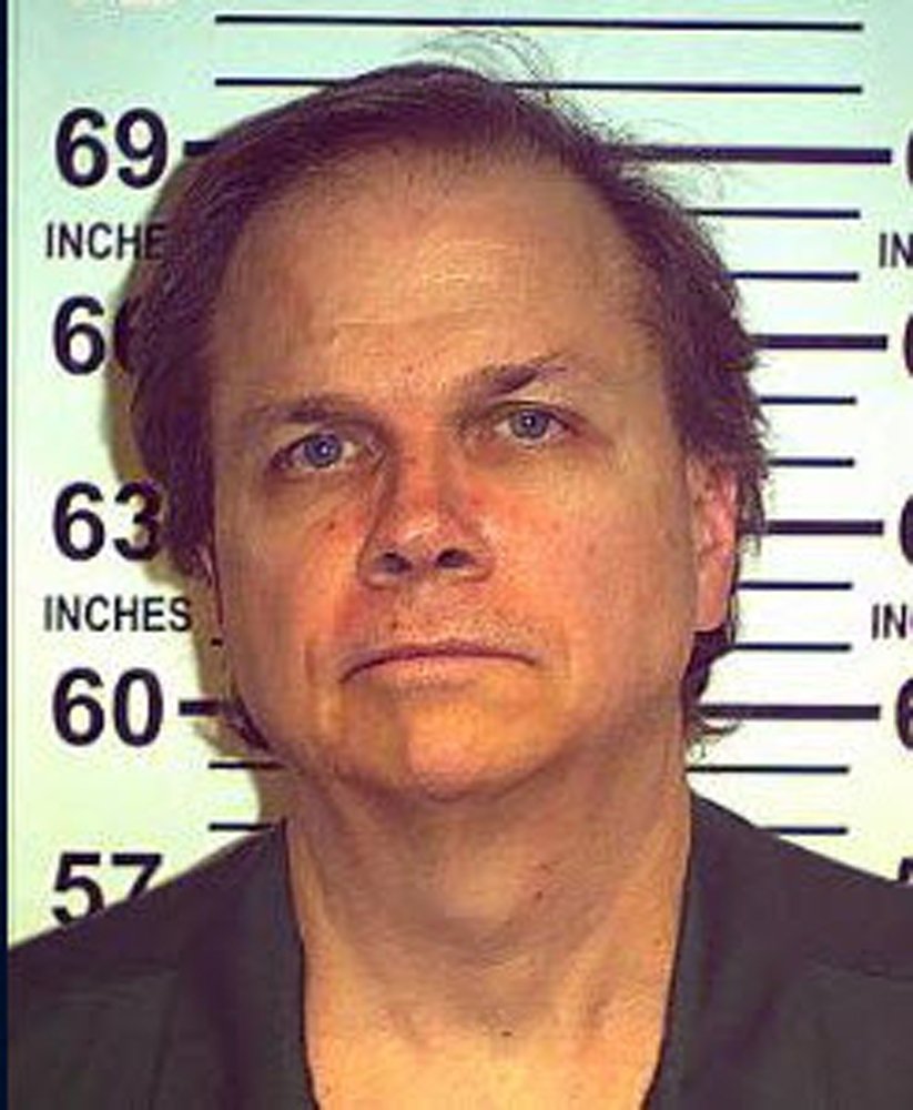 Fotografija: Mark David Chapman je 8. decembra 1980 v New Yorku ustrelil Johna Lennona. FOTO: reuters