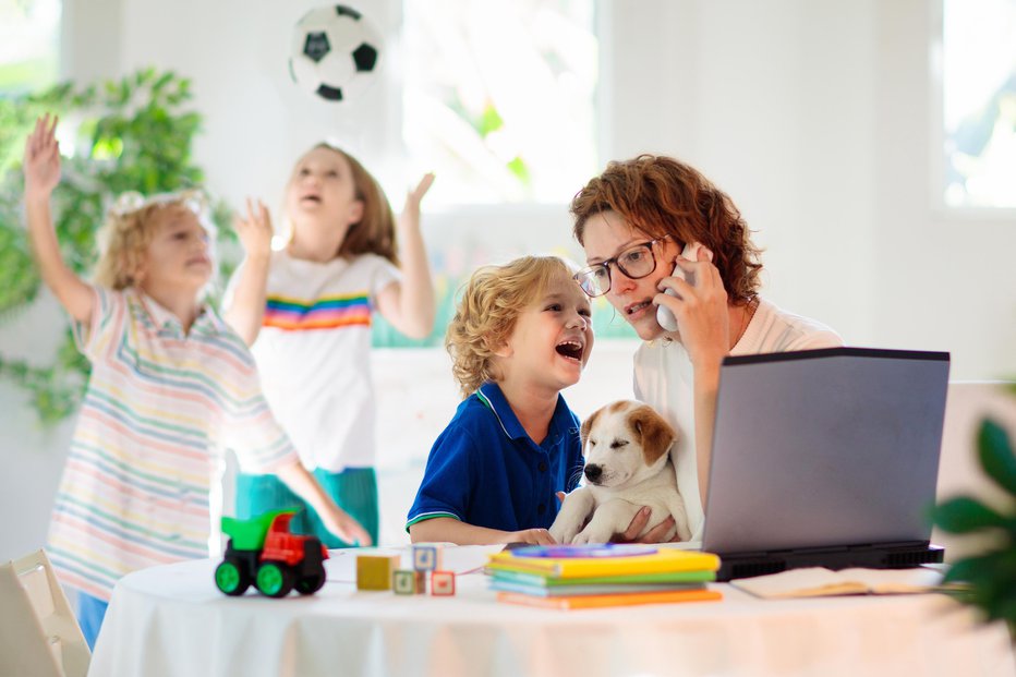 Fotografija: Pod stresom so še posebno tisti z otroki, mlajšimi od pet let. FOTO: Famveld/Getty Images