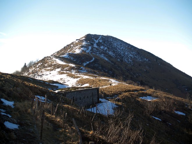 Italijanska vojašnica je postala planinska koča.