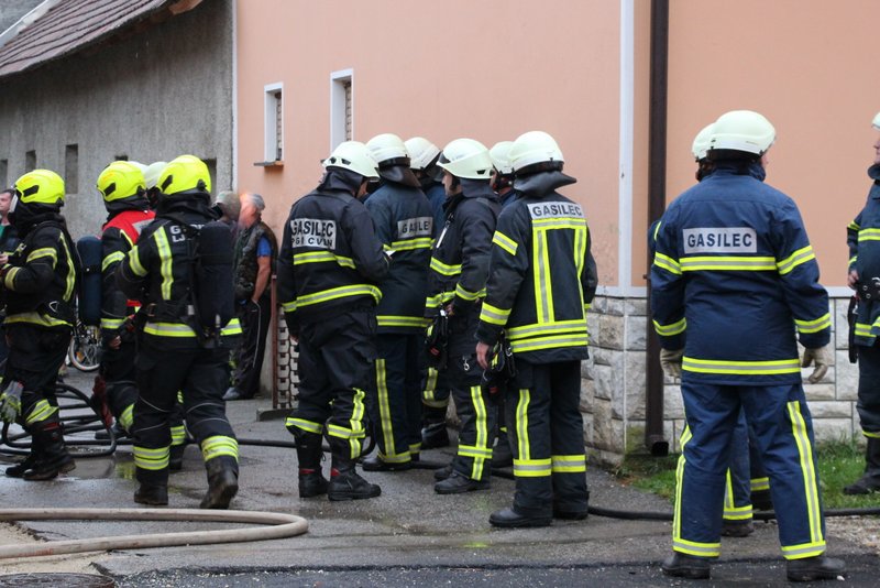 Fotografija: Prleški gasilci v zadnjem času nimajo sreče, saj gasilski domovi kar po vrsti gorijo. FOTO: Oste Bakal