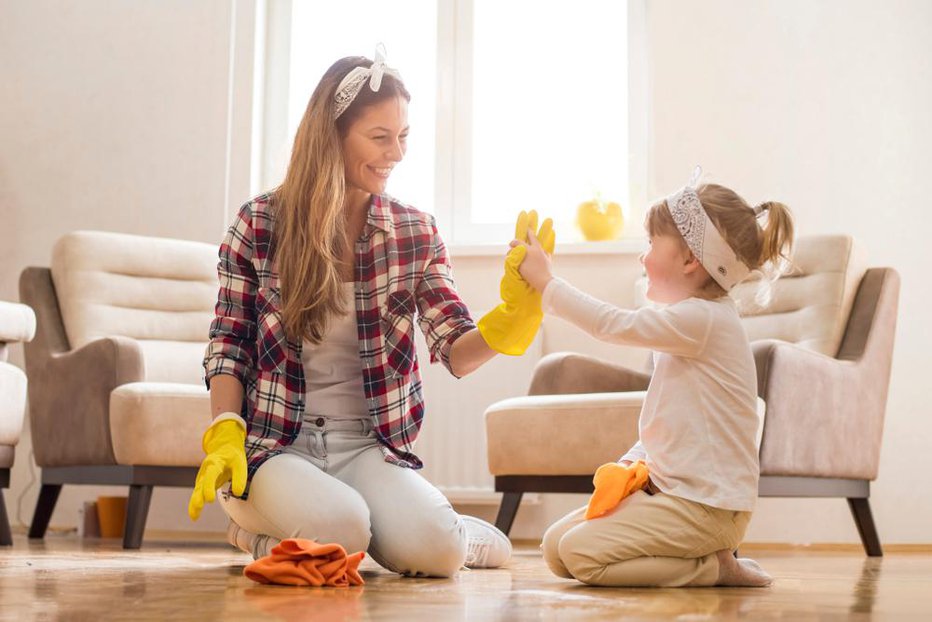 Fotografija: Pospravljanju posvetite manj časa, vendar mu odmerite nekaj minut vsak dan. FOTO: Shutterstock