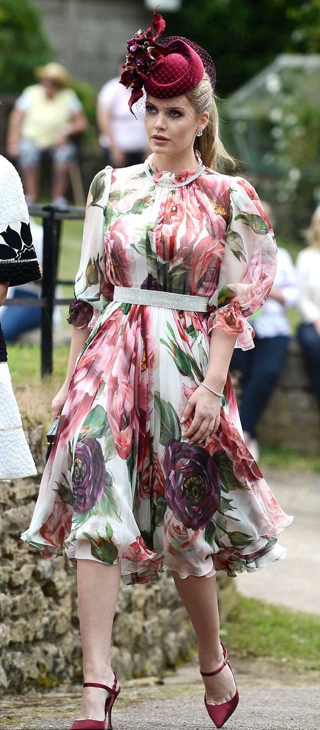 Lady Kitty Spencer se je odrezala bolje.