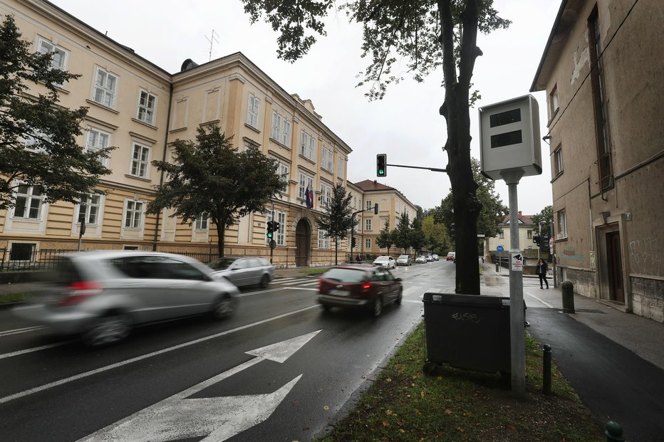 Fotografija: Simbolična fotografija. FOTO: Leon Vidic, Delo