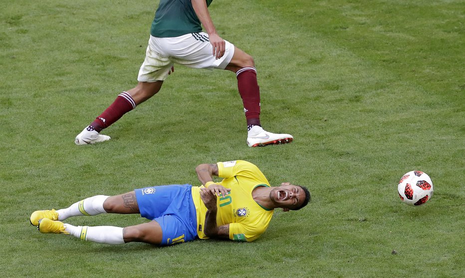 Fotografija: Neymar bi lahko bil s svojimi igralskimi vložki nominiran za kakšno filmsko nagrado. FOTO: AP