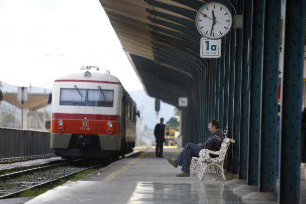 Fotografija: Simbolična fotografija. FOTO: Leon Vidic, Delo