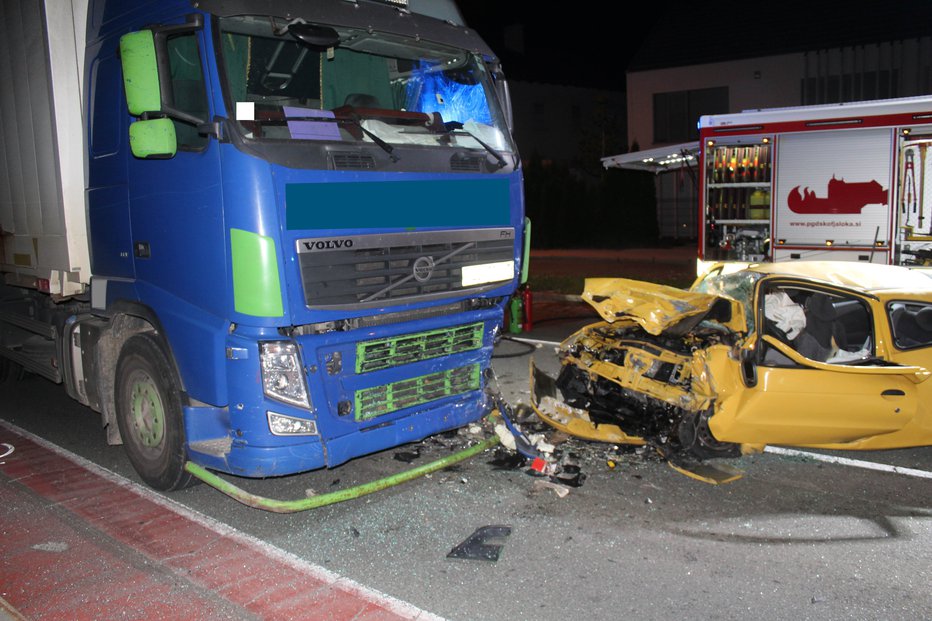 Fotografija: Hude posledice trčenja. FOTO: PU Kranj