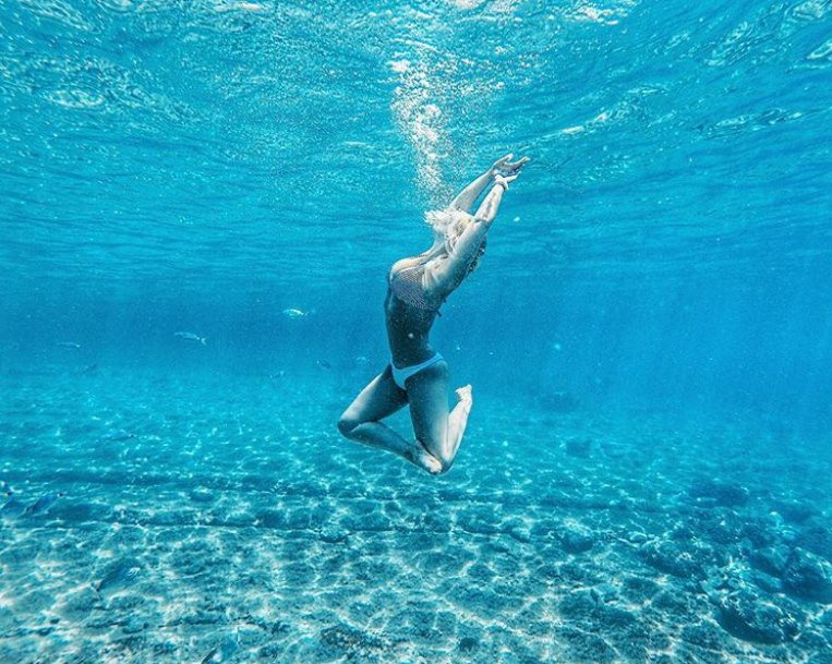 Fotografija: Morska deklica Špela. Foto: Instagram