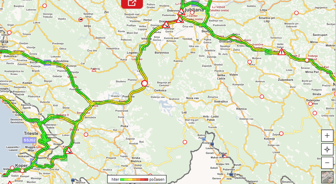 Na primorski cesti je promet zaradi gneče upošasnjen. FOTO: Prometnoinformacijski center za državne ceste