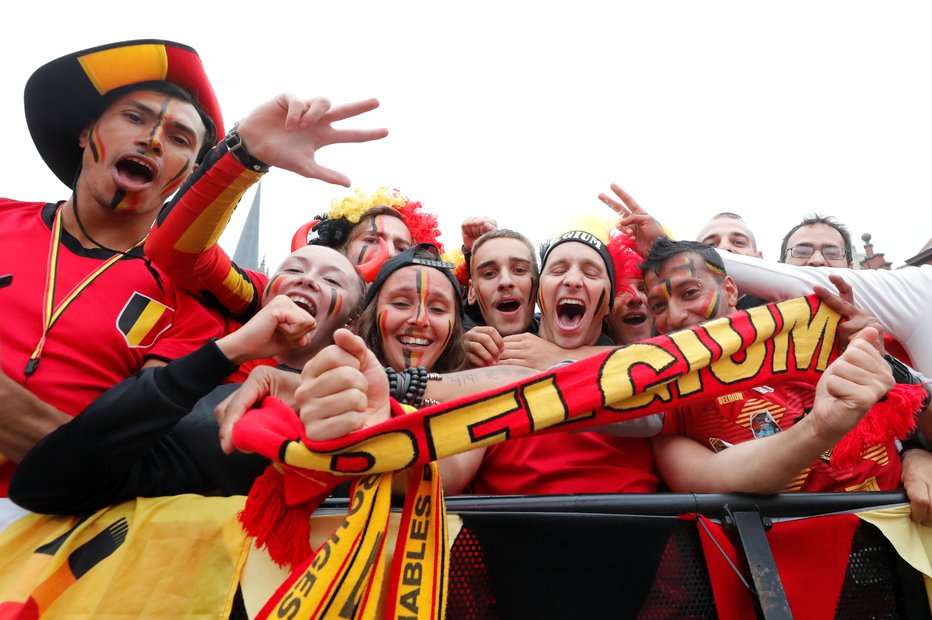 Fotografija: Flamci in Valonci so ob tekmah rdečih vragov združeni v Belgijo. FOTO: Reuters