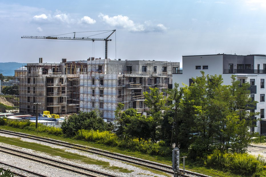 Fotografija: Nepremičnine v Ljubljani. FOTO: Voranc Vogel, Delo