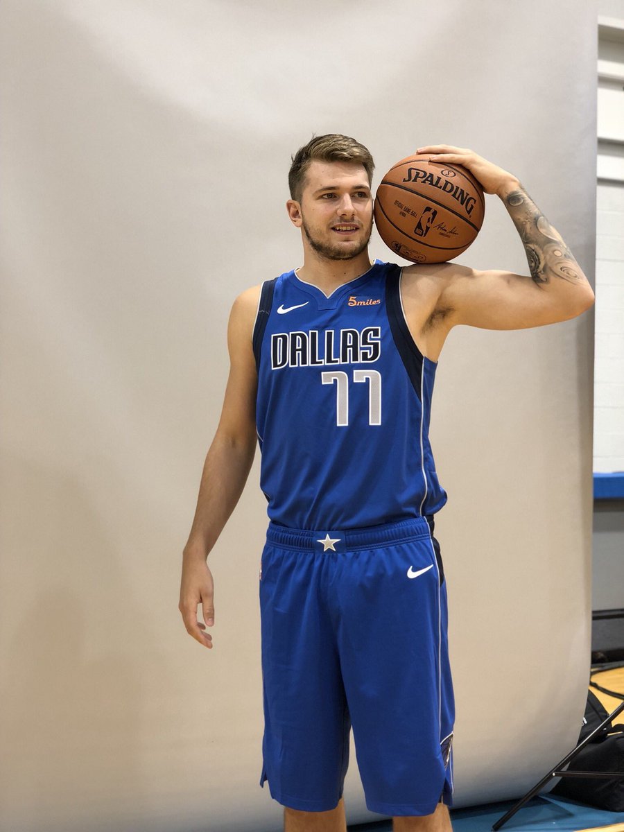 Fotografija: Luka Dončić se pripravlja na sezono v NBA. FOTO: AP