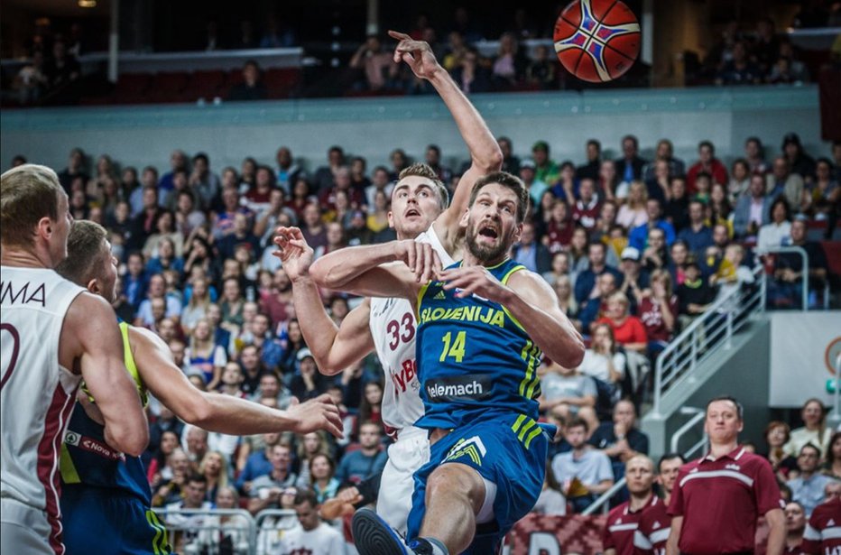 Fotografija: Latvijci so pretepli Gašperja Vidmarja. Foto: fiba.com