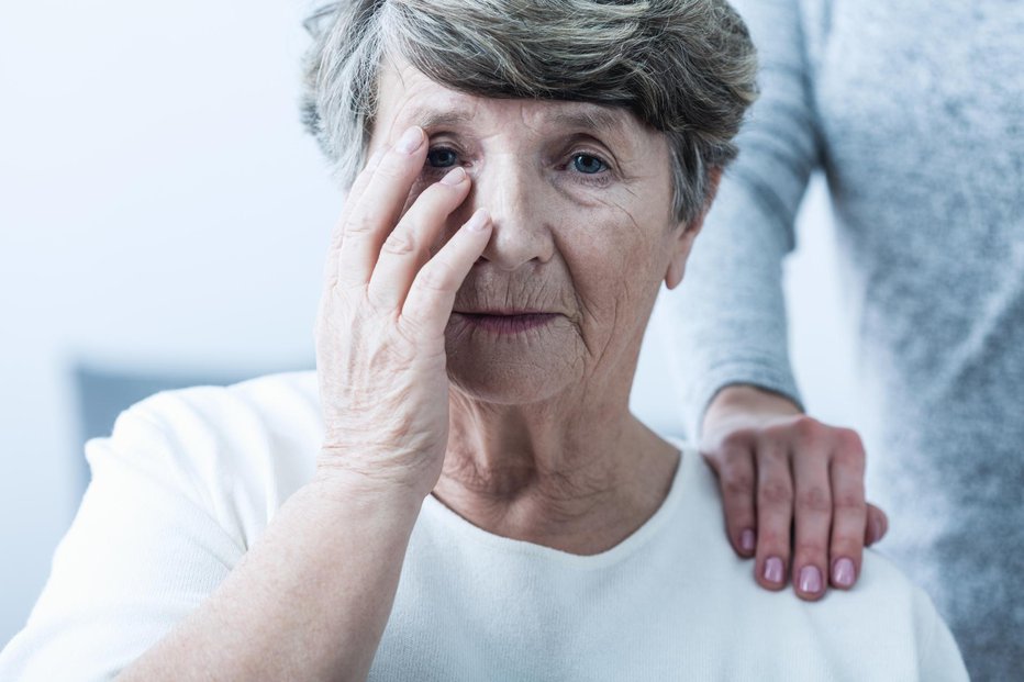 Fotografija: Najpogosteje zbolijo starejši od 65 let. FOTO: Guliver/Getty Images