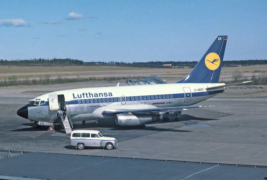 Fotografija: Prvih 24 boeingov 737-100 je naročila nemška letalska družba Lufthansa. Foto: Wikimedia Commons