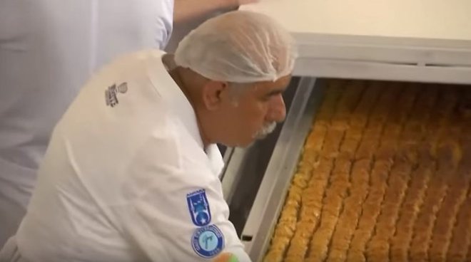 Baklava rekorderka. FOTO: Youtube