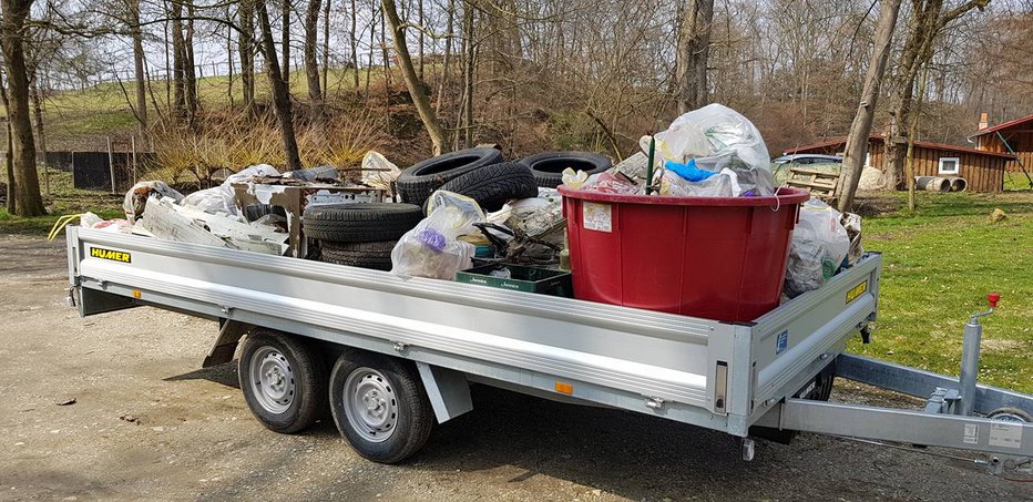 Fotografija: PGD Radgona poziva vse, naj takšne odpadke odpeljejo v zbirni center za odpadke. FOTO: PDG Radgona