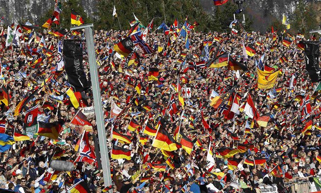 Ruhpolding, kjer je Mojzer bival več let, živi za biatlonske tekme. FOTO: REUTERS