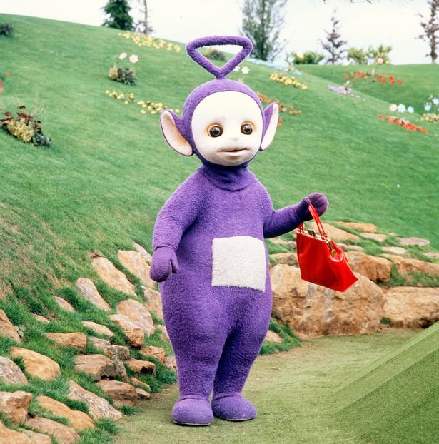 Tinky Winky se nikoli ni ločil od svoje rdeče torbice.