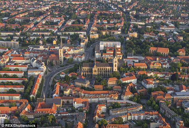 Zadrogiral jo je na svojem domu v Halberstadtu. FOTO: Fb Š Rex/shutterstock