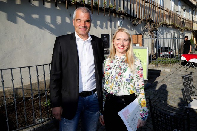 Doris Urbančič Windisch, direktorica Zavoda za turizem Maribor – Pohorje, in poslovnež Saša Arsenovič Foto: Mediaspeed.net