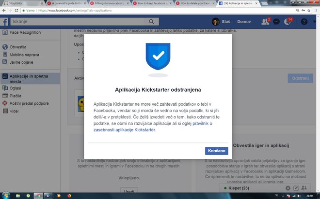 Odstranjevanje aplikacij, povezanih s facebookom. Foto Staš Ivanc