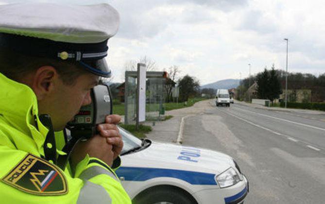 Fotografija: Simbolična fotografija. FOTO: Ljubo Vukelič, Delo