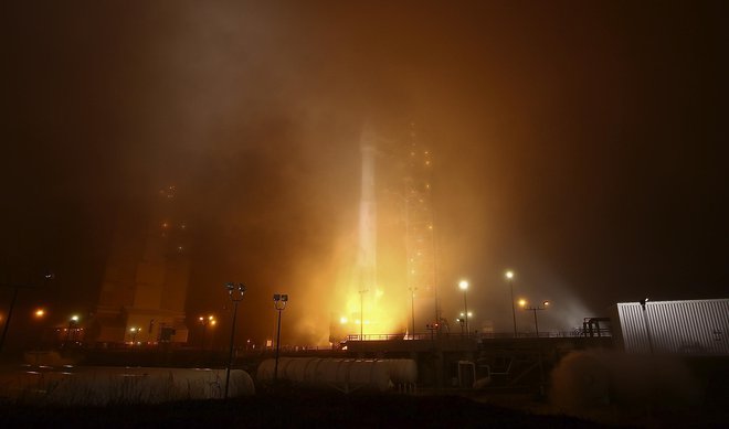 Raketo so izstrelili v Kaliforniji. Foto: AP