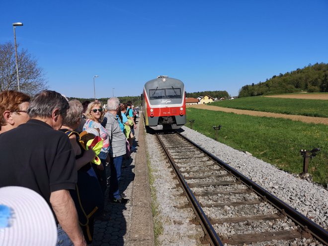 Izžrebani bralci Slovenskih novic bodo na sejem odšli z vlakom FOTO: Staš Ivanc