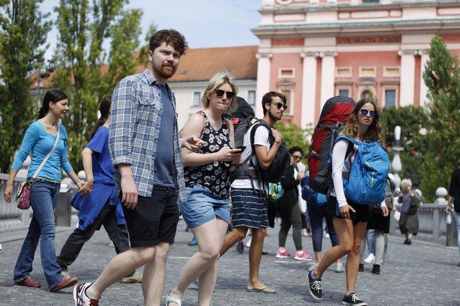 Dejavnost oddajanja nepremičnin v turistični najem je sezonska dejavnost. FOTO: Leon Vidic, Delo