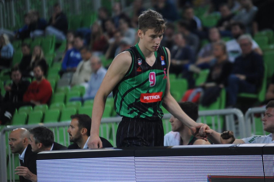 Fotografija: Luka Šamanić potrebuje trening, minute na tekmah in zaupanje trenerja Zorana Martića. Foto: Drago Perko