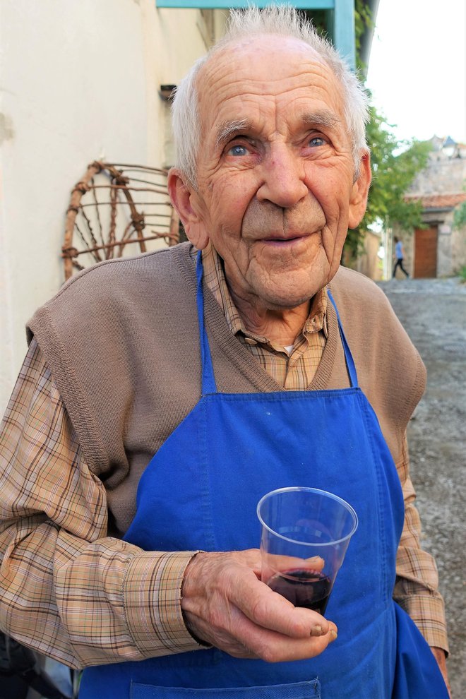 Emil Žvab je še pred tremi leti pridelal svoj teran. FOTO: Iztok Ilich