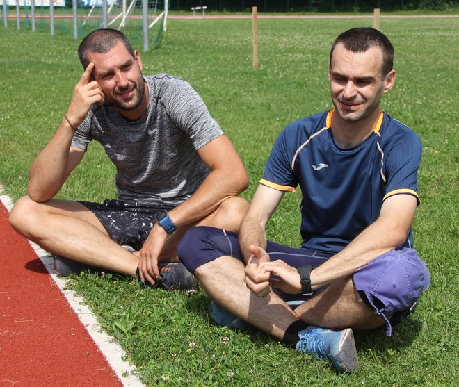 Športni pedagog Jure Vajs (levo) in njegov varovanec Željko FOTO: Boštjan Fon