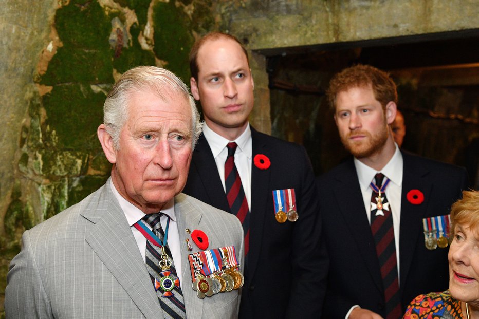 Fotografija: Charles se je zadnja leta zbližal s sinovoma. FOTOGRAFIJE: Guliver/Getty Images