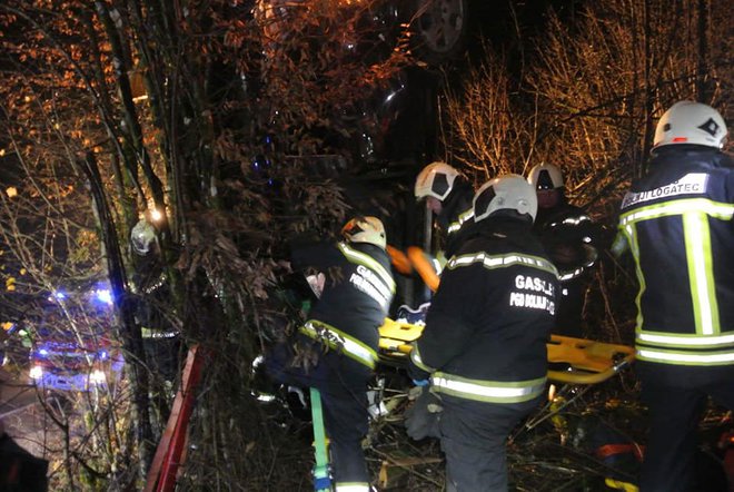 Strašne posledice nesreče. FOTO: PGD Dolnji Logatec