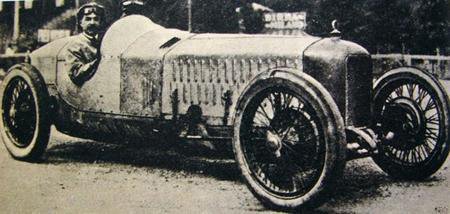 Ugo Sivocci v alfi romeo RL targa florio leta 1923. FOTO: Wikimedia Commons