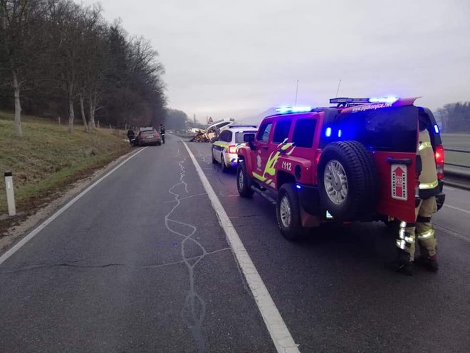 Prometna nesreča v Dobrnežu. FOTO: PGD Slovenske Konjice