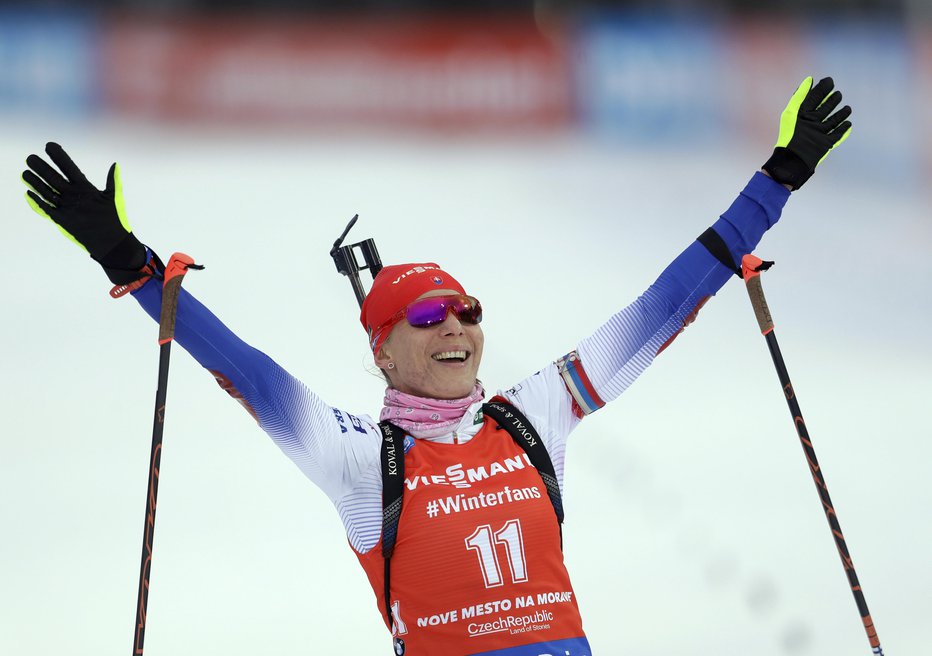 Fotografija: Anastasio Kuzmina so v petek razglasili za športnico leta na Slovaškem, včeraj pa je slavila novo tekmovalno zmago. FOTO: AP