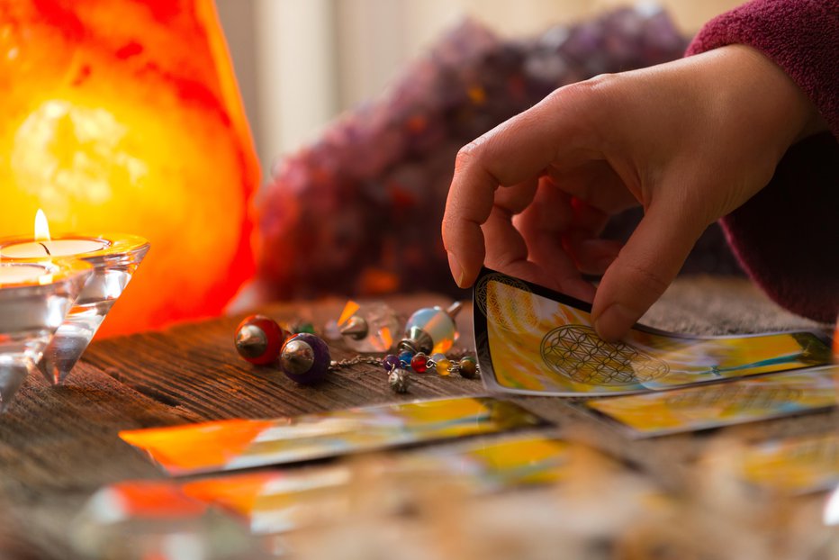 Fotografija: Glavna tema leta bo opuščanje starih navad, kaže osho tarot. FOTO: Guliver/Getty Images