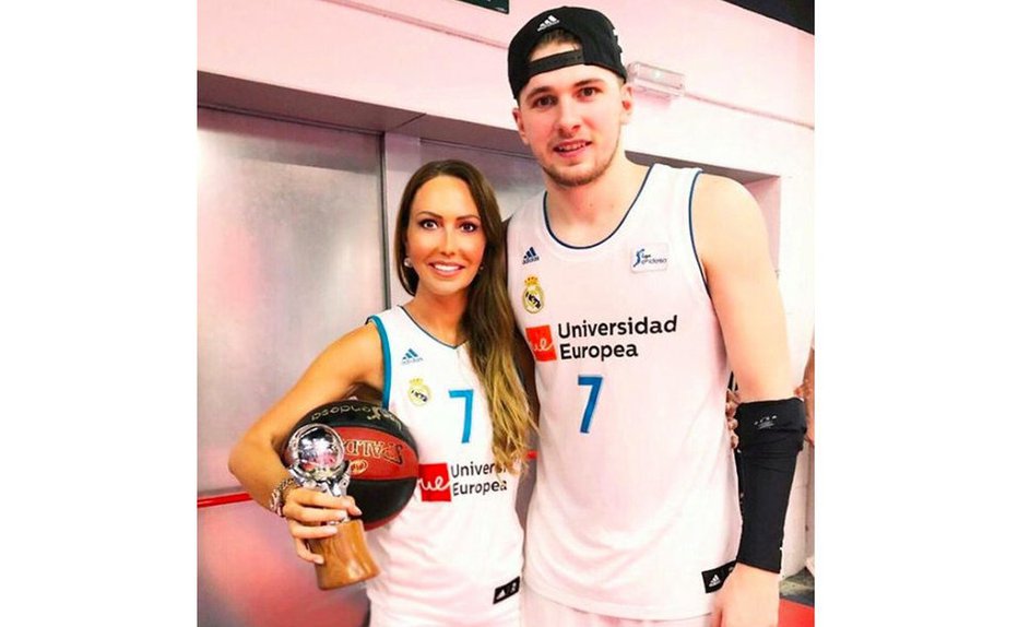 Fotografija: Luka Dončić in Mirjam Poterbin. FOTO: Instagram