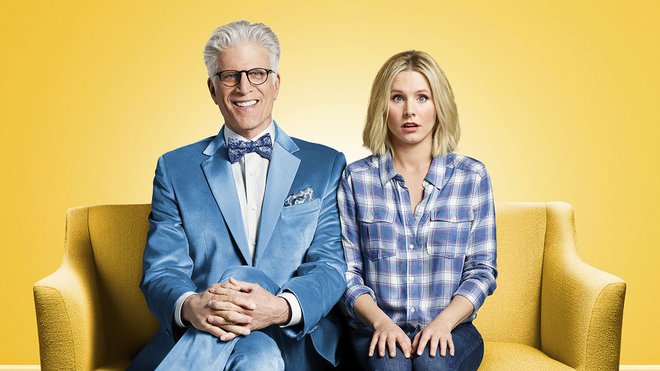 Ted Danson in Kristen Bell v Dobrem kraju FOTO: Nbc/Netflix