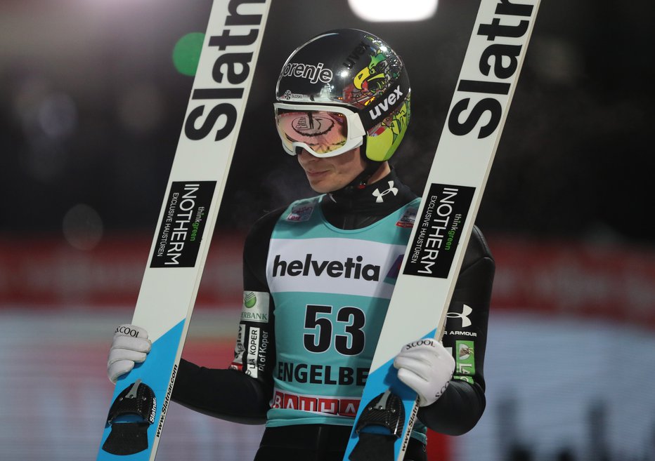 Fotografija: Anže Lanišek je odlično nastopal v Engelbergu. FOTO: Arnd Wiegmann, Reuters