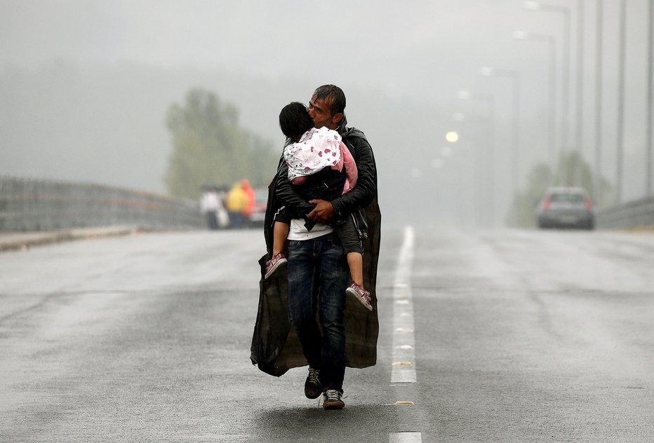 Fotografija: Sirski begunec. FOTO: Yannis Behrakis, Reuters