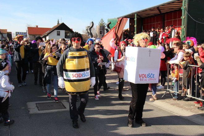 Volišče – sodišče, pravijo v Šmarjeških Toplicah.