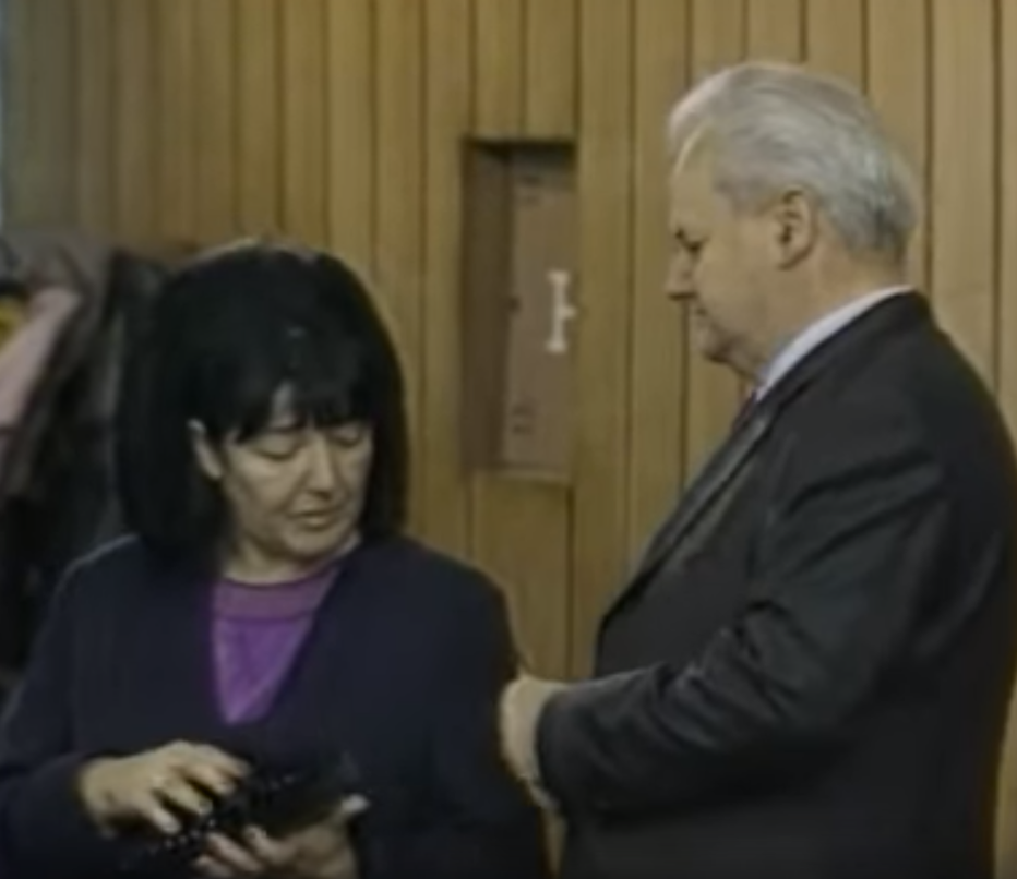 Fotografija: Poslovila se je Miloševićeva vdova Mira Marković. FOTO: Youtube