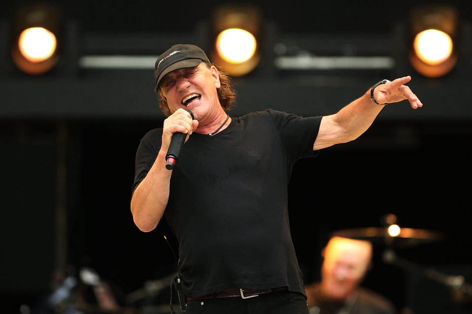 Fotografija: Brian Johnson se je moral umakniti zaradi izgube sluha. FOTO: Guliver/getty Images