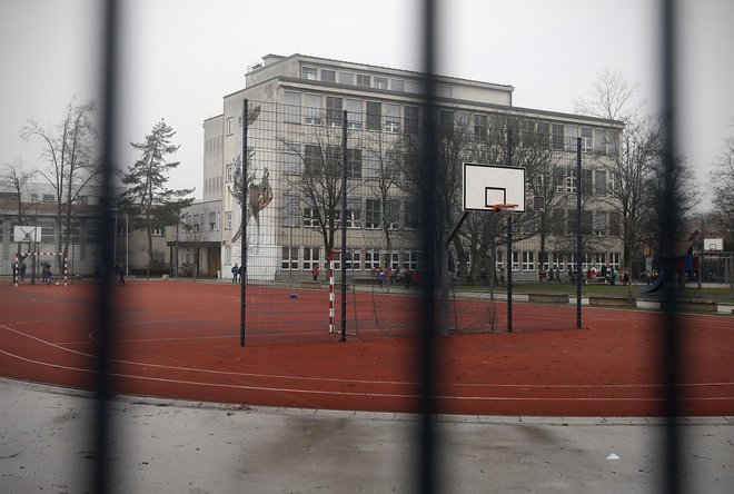 Na ljubljanski OŠ Trnovo se je spet pojavil oslovski kašelj. FOTO: Blaž Samec